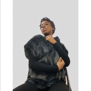 🌹Ellen Tracey Faux Fur Vest 🌹